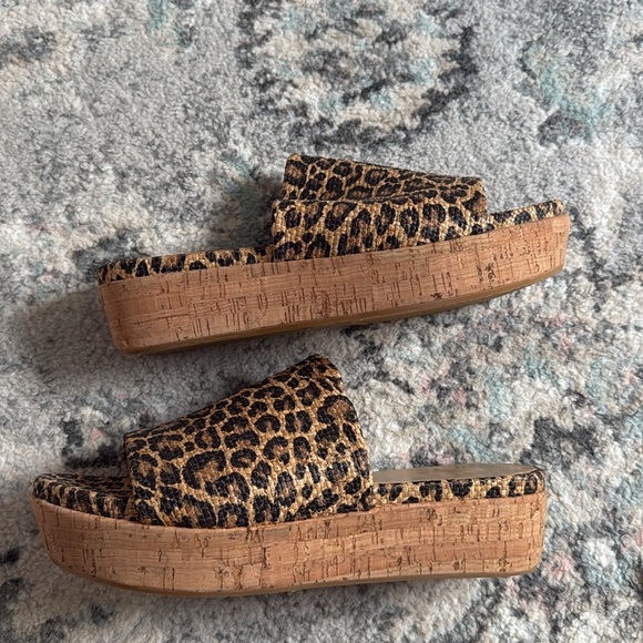 Stuart Weitzman Sandals - Picture 11 of 11